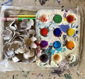 egg carton, painting, flowers, diy