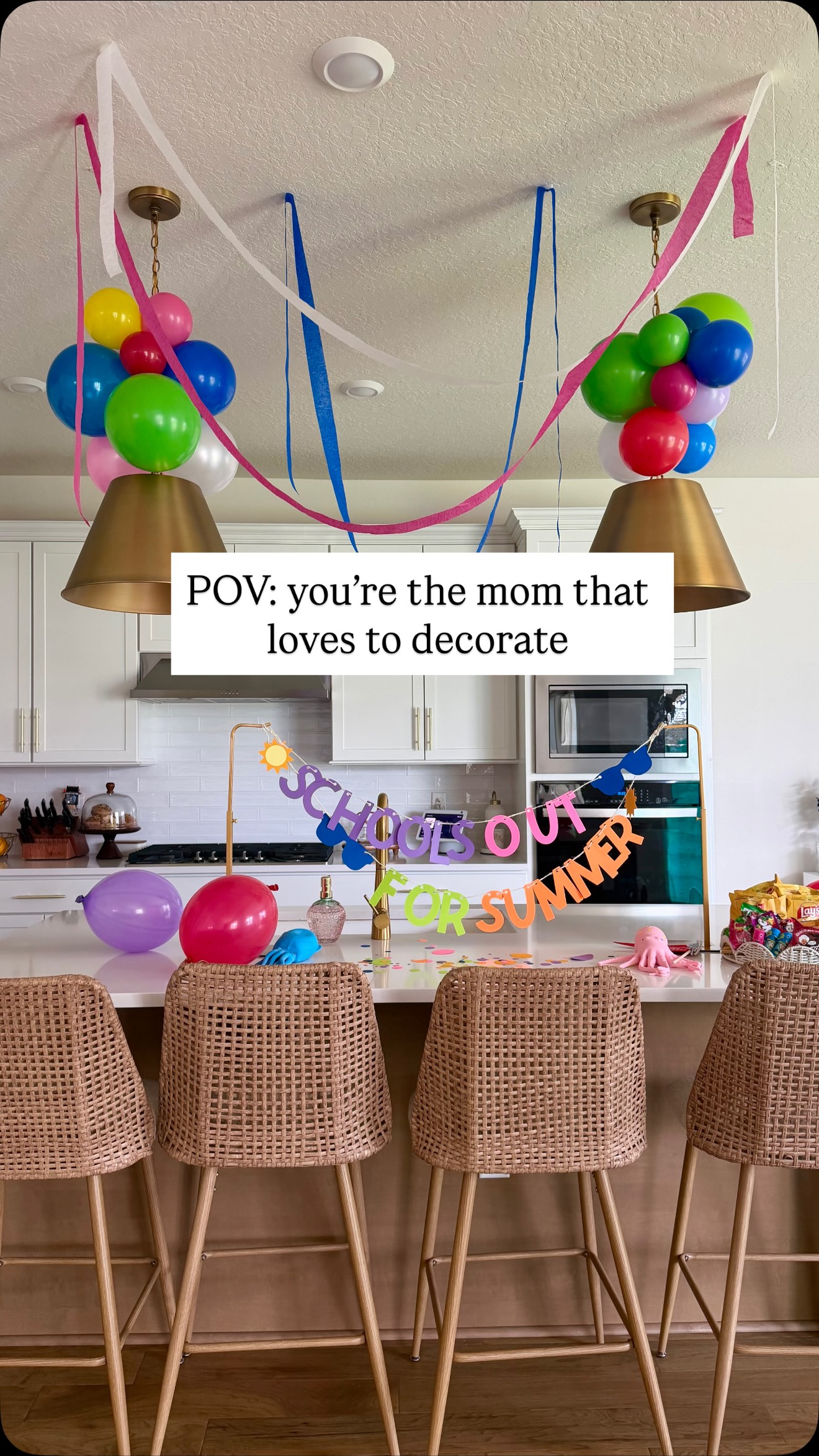 Schools out for summer ☀️ 

Did this in under an hour!💁‍♀️ Super easy thanks to my new stands! Comment SUMMER for a link 🔗 

#schoolsout #diymom #cricut #diyhomedecor #orlandomoms
